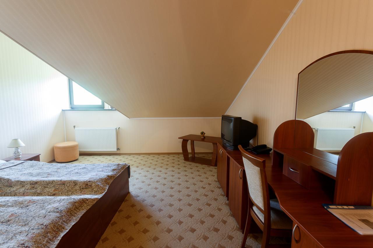 Pansionat Paradiz Hotell Poljana Exteriör bild